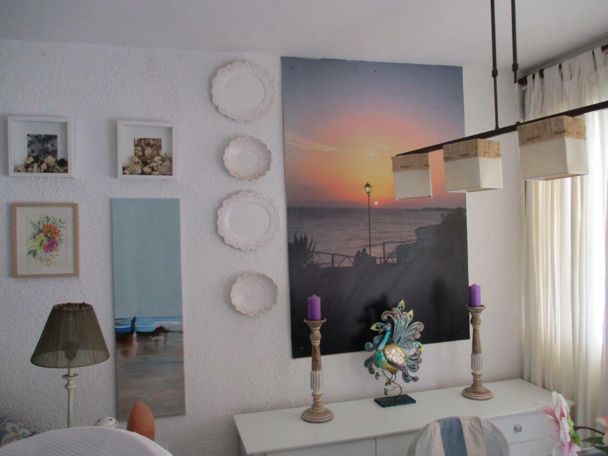 Conil Vistas Al Mar Del Roqueo, Fuente Del Gallo Кониль-де-ла-Фронтера Экстерьер фото